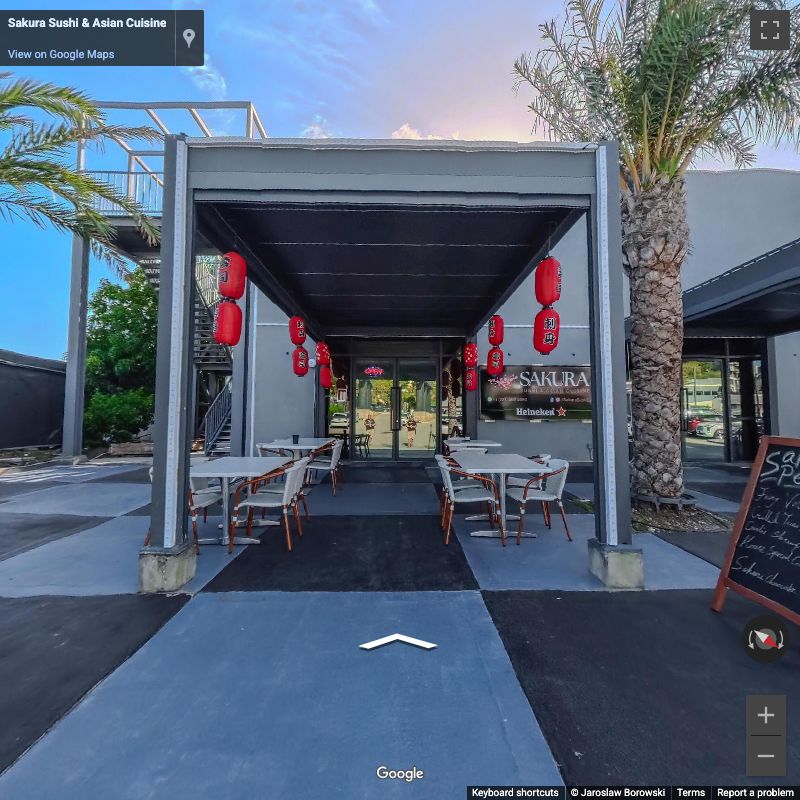 Sakura Sushi & Asian Cuisine · Karaiby